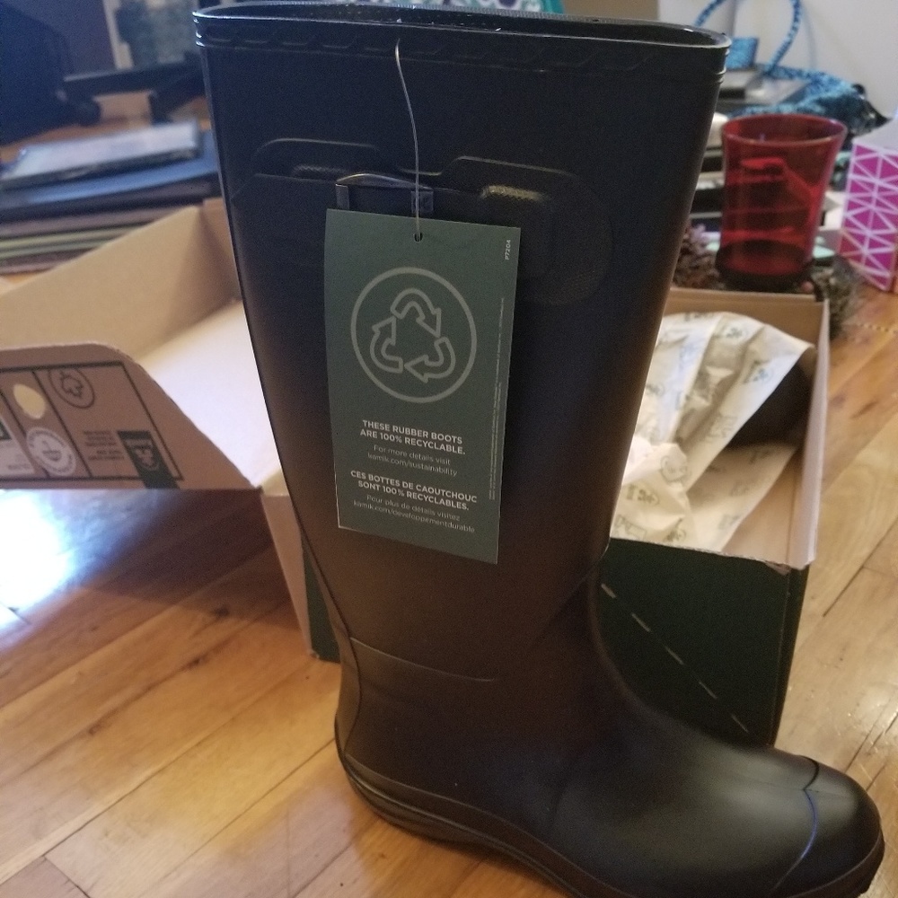 Rain boots